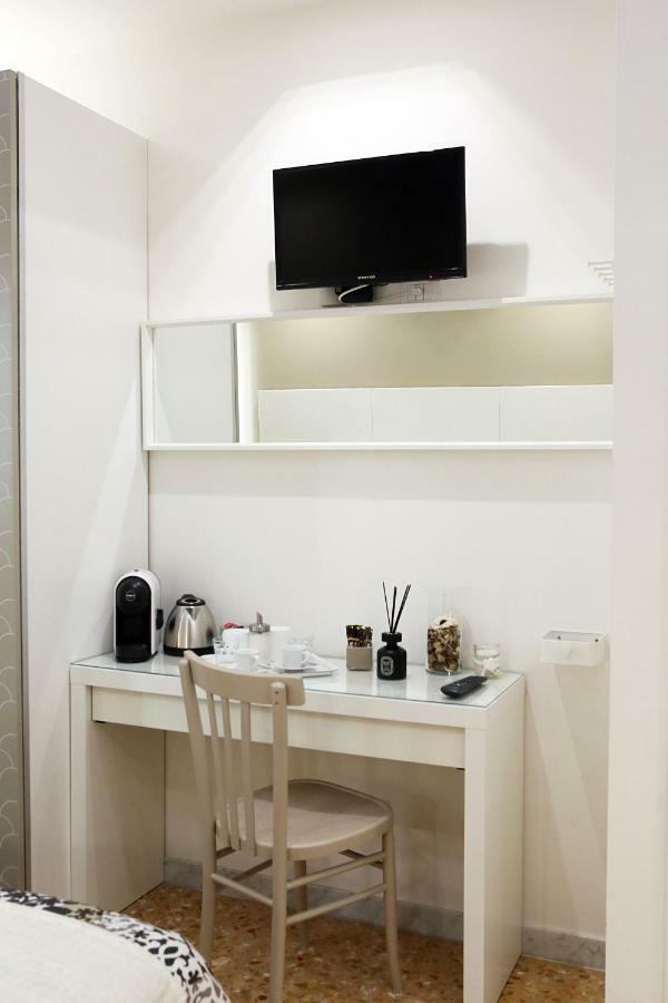 Angeli Domus Bed and breakfast